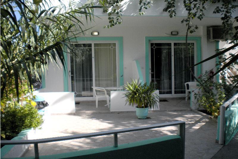 Marianthi Studios Stegna Exterior foto